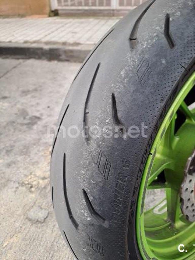 Kawasaki Z900RS – Vista 8