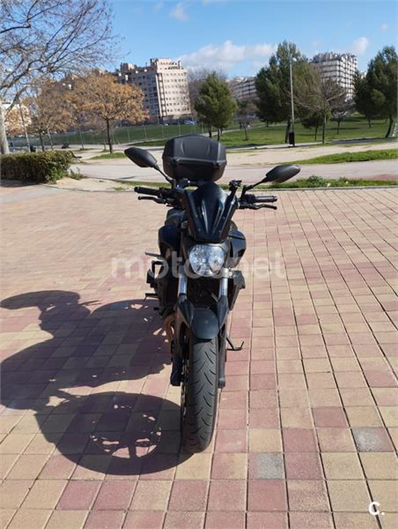 Yamaha MT-07 – Vista 2