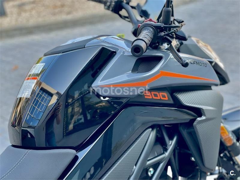 CFMOTO 300 NK – Vista 7