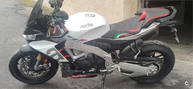 Aprilia Tuono V4 1100 Factory 15.500 € 2024 Alicante - 1