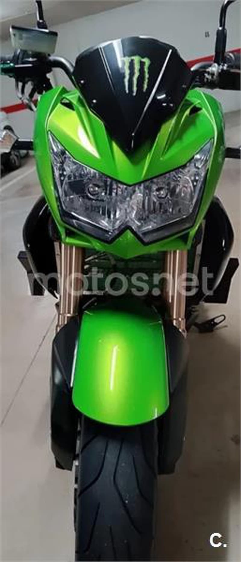 Kawasaki Z 750R – Vista 2