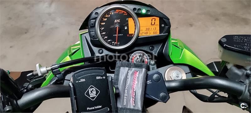 Kawasaki Z 750R – Vista 10