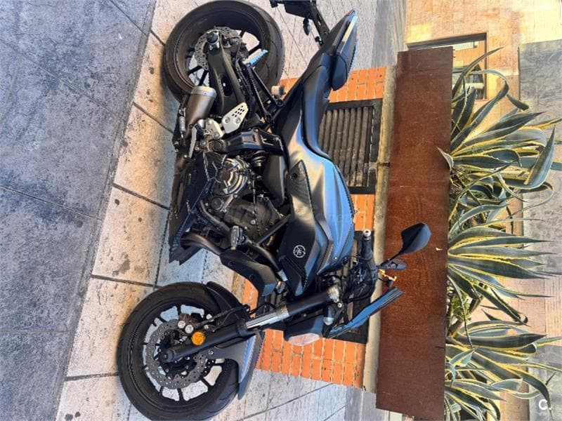 Yamaha MT-07 – Vista 1