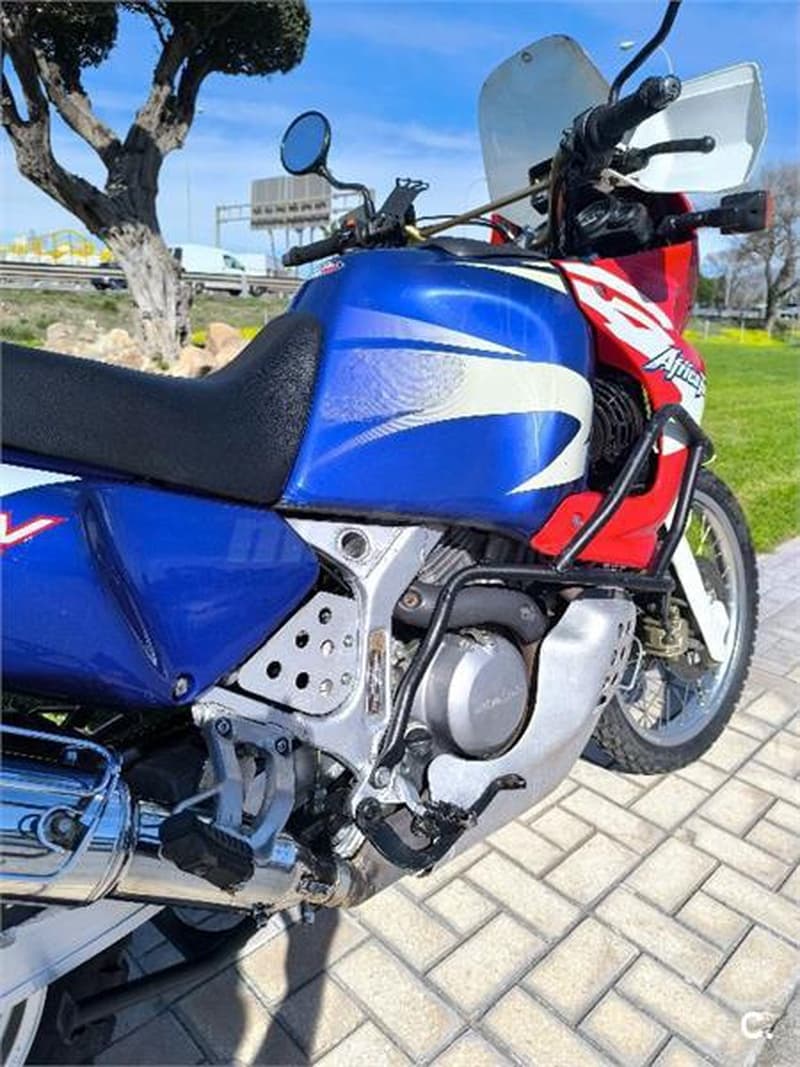 Honda XRV 750 AFRICA TWIN 4500 € 2002 Málaga - 6
