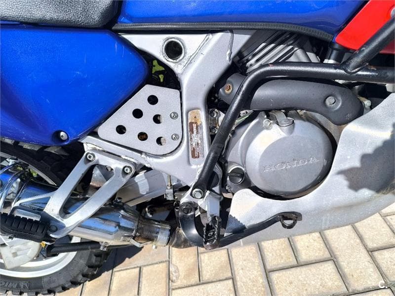 Honda XRV 750 AFRICA TWIN 4500 € 2002 Málaga - 8