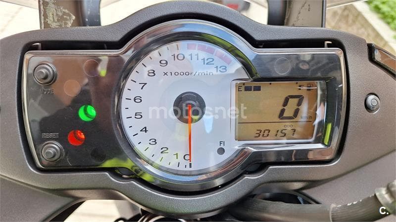 Kawasaki VERSYS 650 3000 € 2009 Madrid - 3