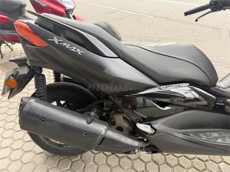 Yamaha XMAX 300 – Vista 4