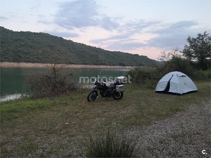 Royal Enfield Himalayan 410 – Vista 3