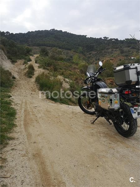 Royal Enfield Himalayan 410 – Vista 4