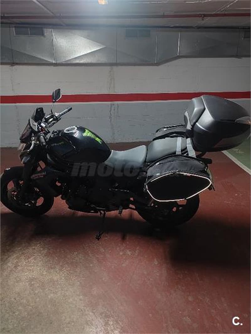 Kawasaki ER 6N – Vista 3