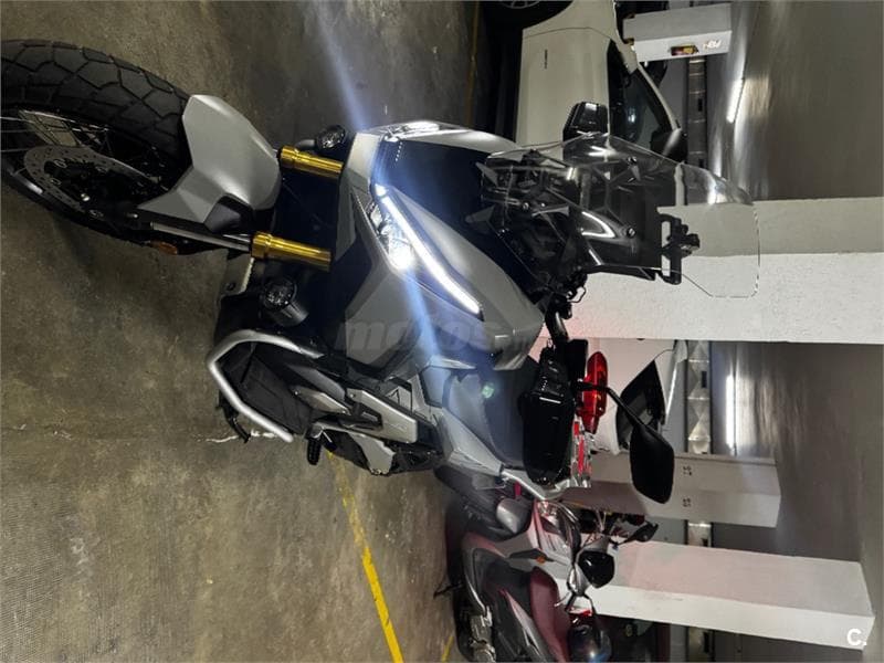 Honda X-ADV – Vista 4