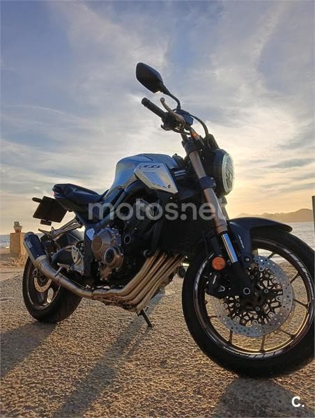Honda CB 650 R – Vista 2