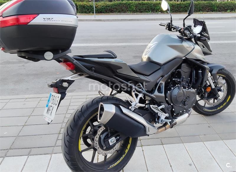 Honda CB 750 Hornet – Vista 5