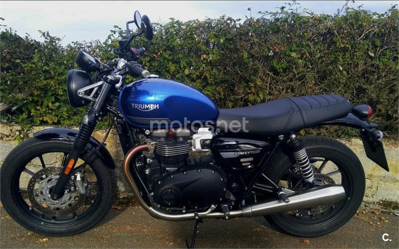 Triumph Street Twin – Vista 6