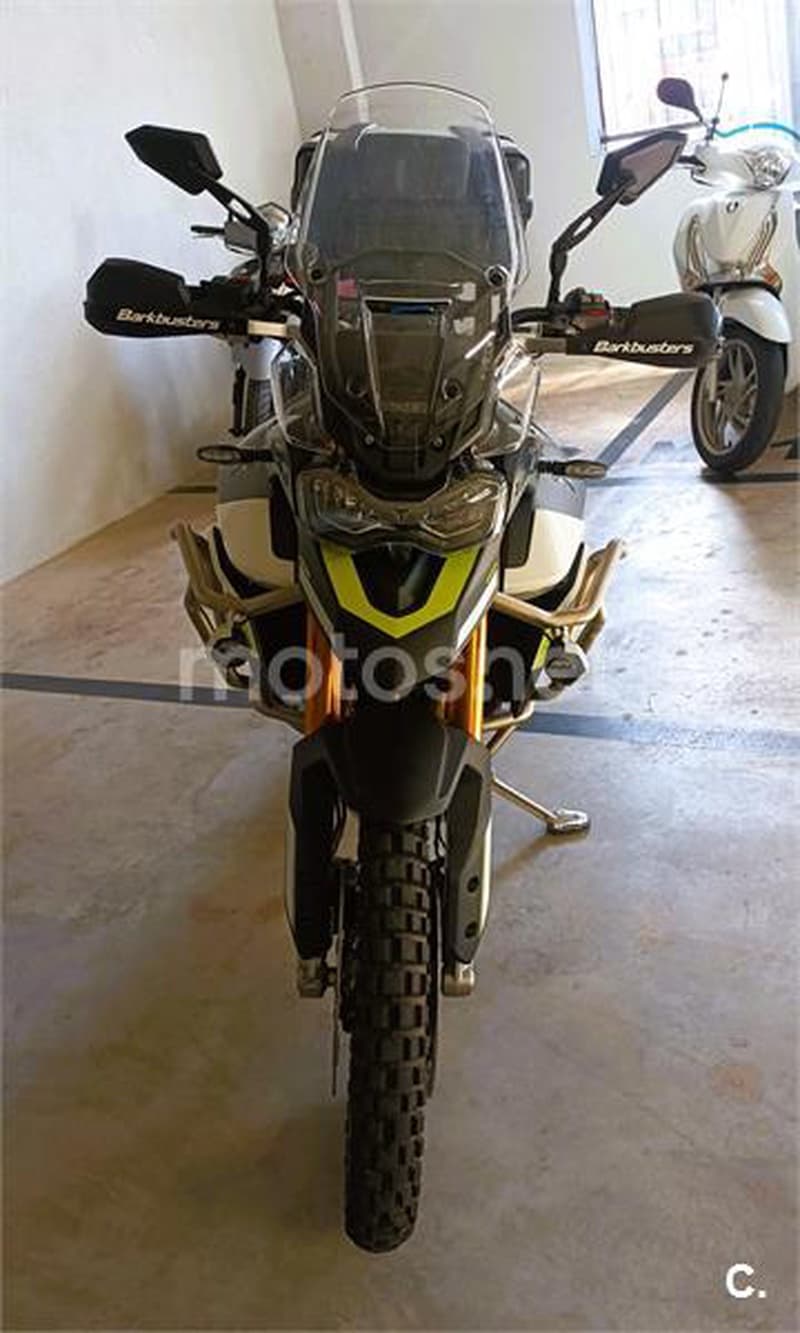 Triumph Tiger 900 – Vista 2