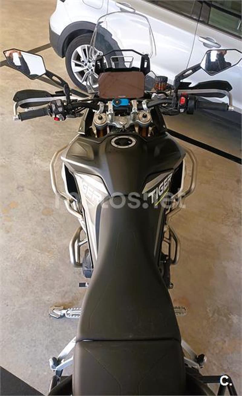 Triumph Tiger 900 – Vista 3