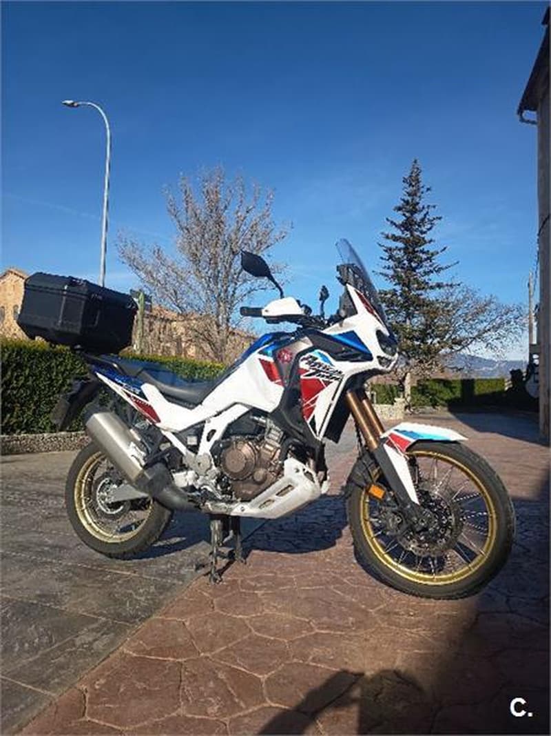 Honda CRF1100L Africa Twin 13.500 € 2022 Barcelona - 4