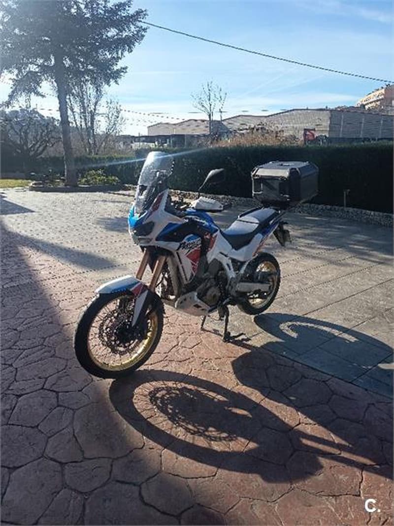Honda CRF1100L Africa Twin 13.500 € 2022 Barcelona - 5