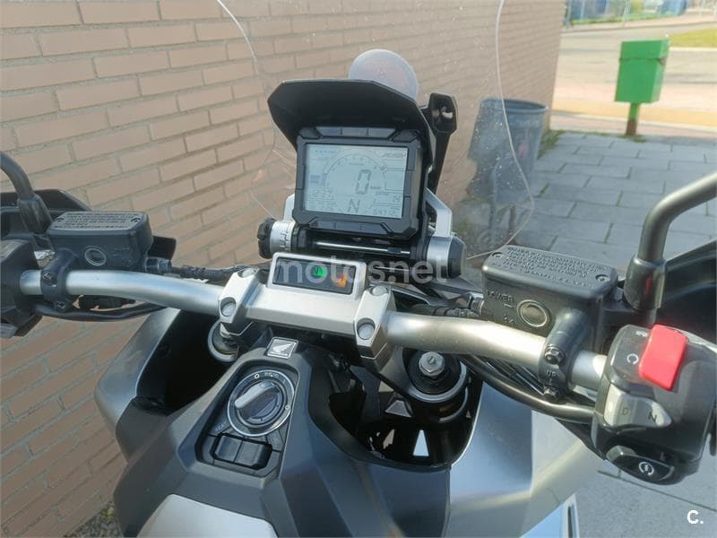 Honda X-ADV – Vista 8