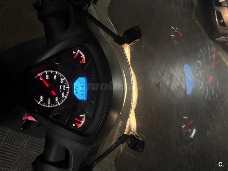 Honda SCOOPY SH125i ABS – Vista 6