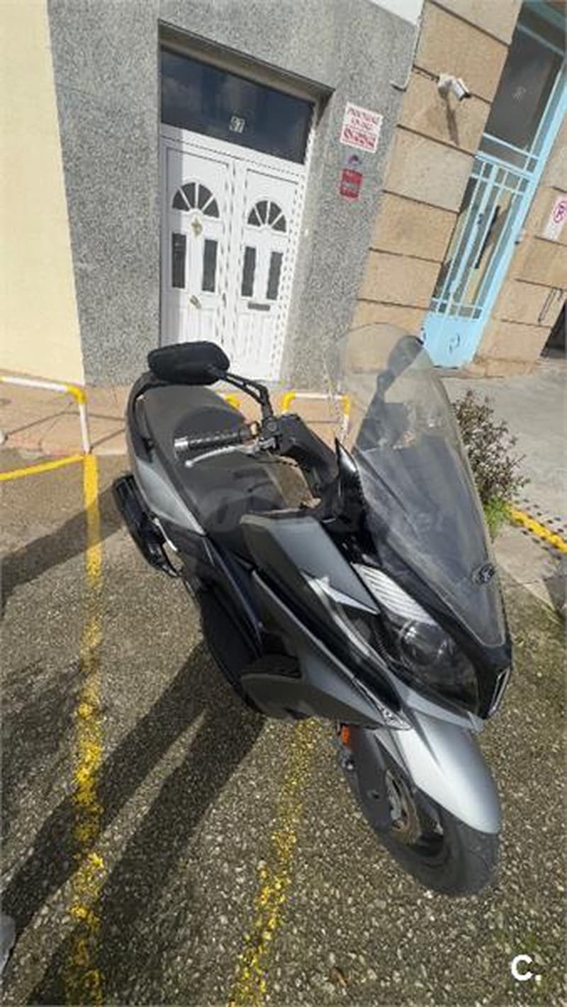 Kymco Super Dink 125 ABS – Vista 1