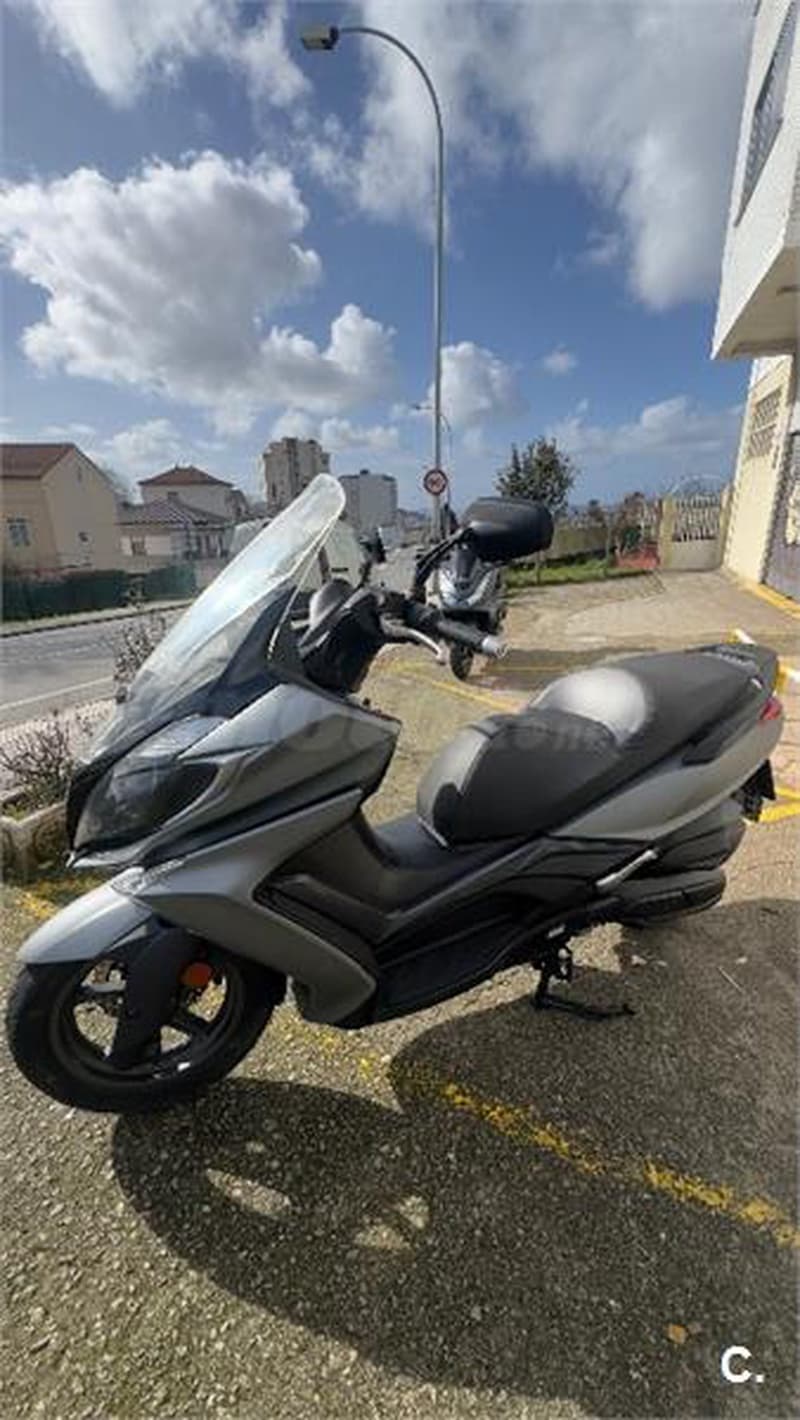 Kymco Super Dink 125 ABS – Vista 4