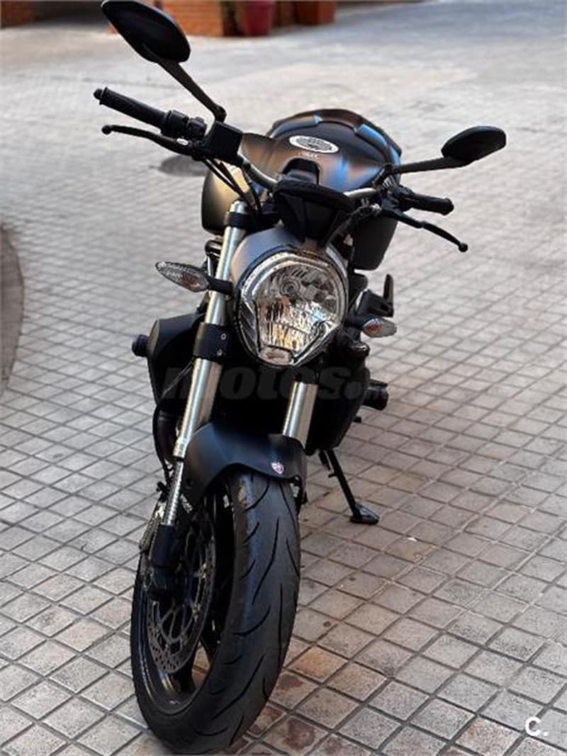 Ducati Monster 821 6700 € 2016 Valencia - 1