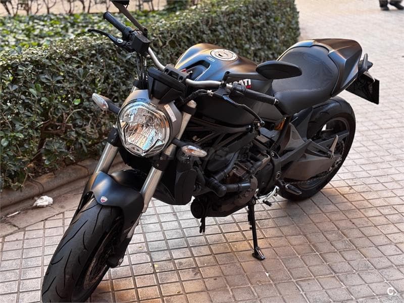 Ducati Monster 821 6700 € 2016 Valencia - 2