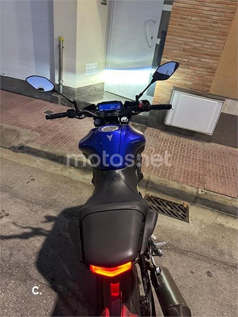 Yamaha MT-125 – Vista 6