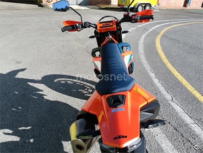 KTM 690 SMC R 8500 € 2023 Asturias - 3