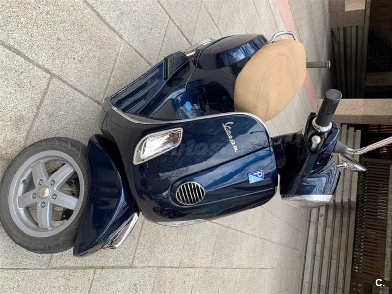 Vespa LX 125 ie – Vista 2