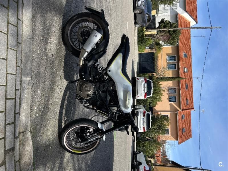 Husqvarna Vitpilen 401 2899 € 2019 Madrid - 4