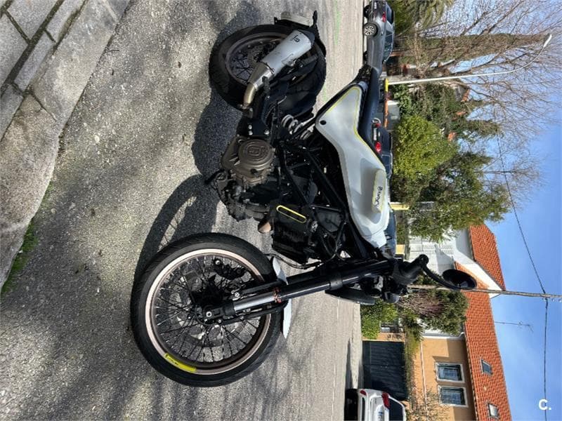 Husqvarna Vitpilen 401 2899 € 2019 Madrid - 6