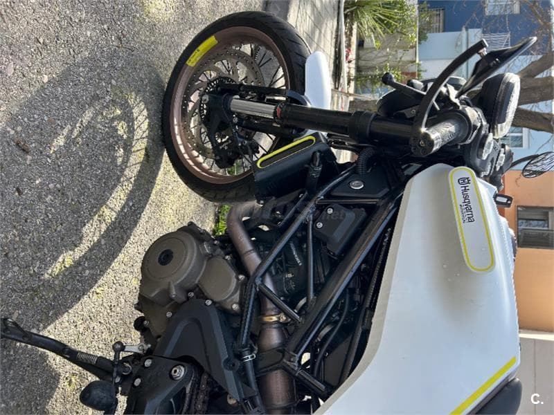 Husqvarna Vitpilen 401 2899 € 2019 Madrid - 8