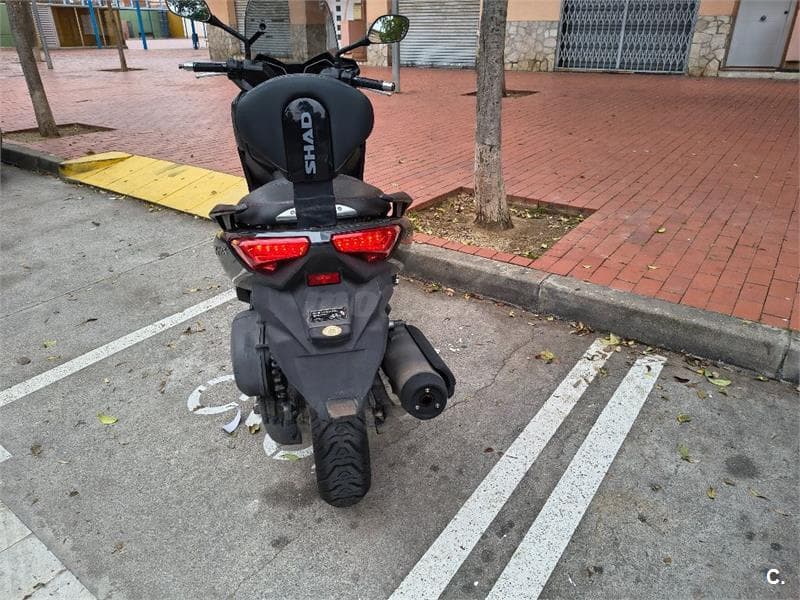 Yamaha XMAX 125 – Vista 7