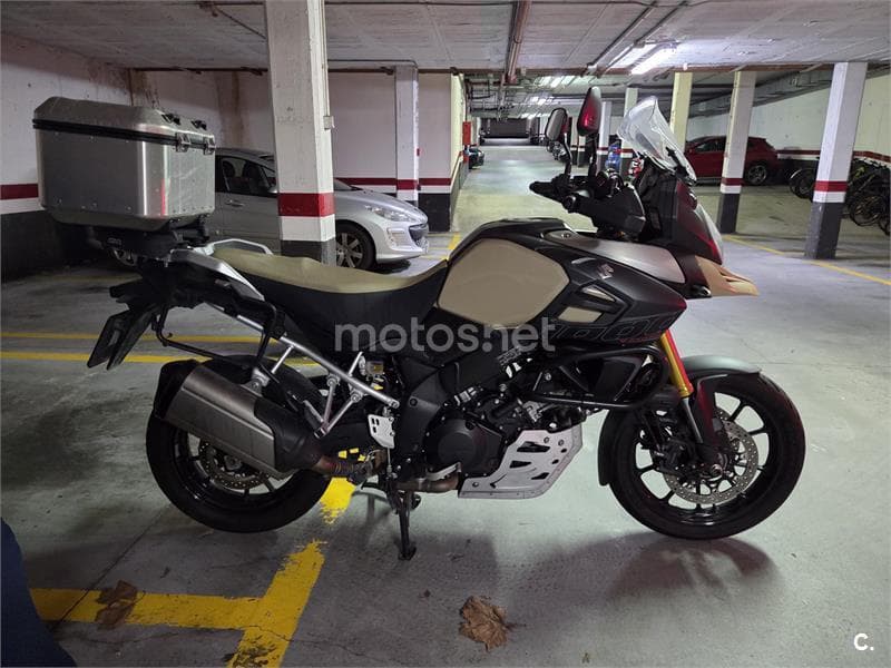 Suzuki V-Strom 1000 – Vista 3