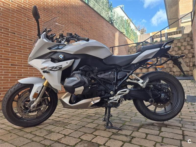BMW R 1250 RS 17.000 € 2023 León - 3