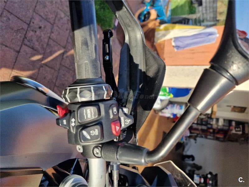 BMW F 750 – Vista 8