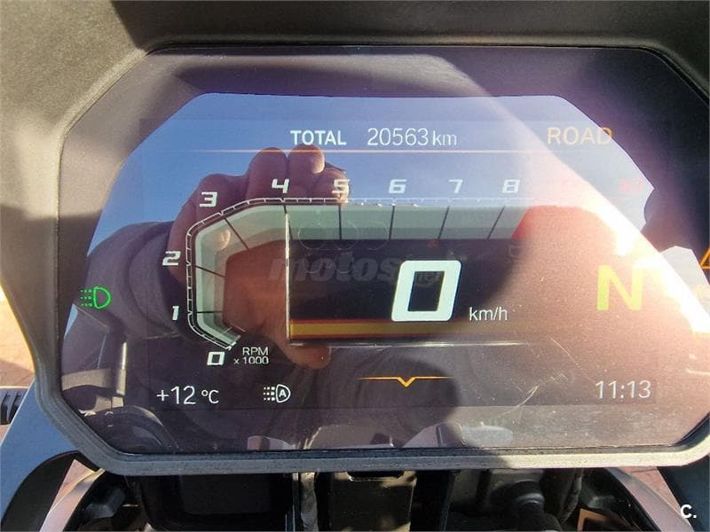 BMW F 750 – Vista 10