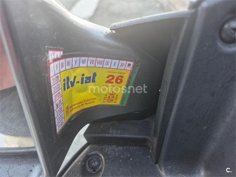 Suzuki BURGMAN 650 Executive – Vista 5