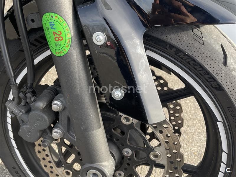 Kawasaki ER 6N  ABS – Vista 4