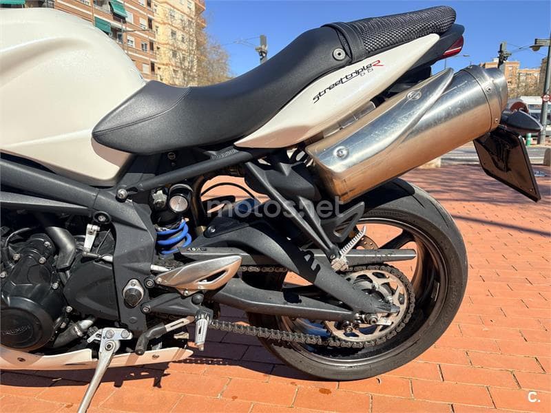 Triumph Street Triple R – Vista 9