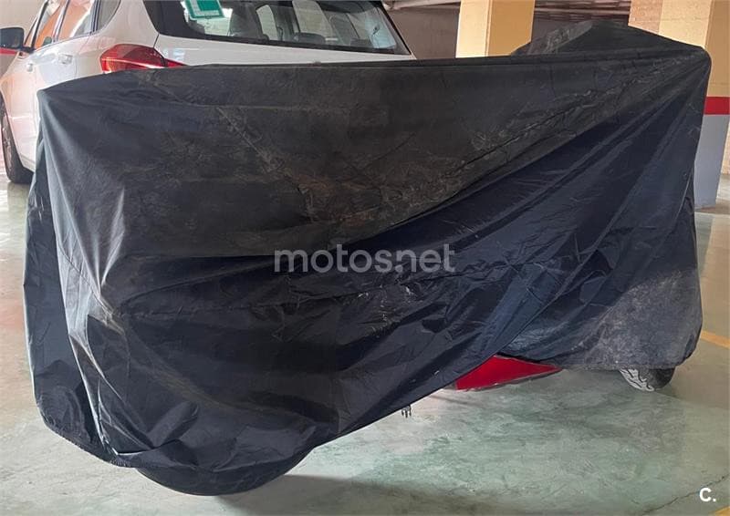 Honda CBR 1100 XX – Vista 8