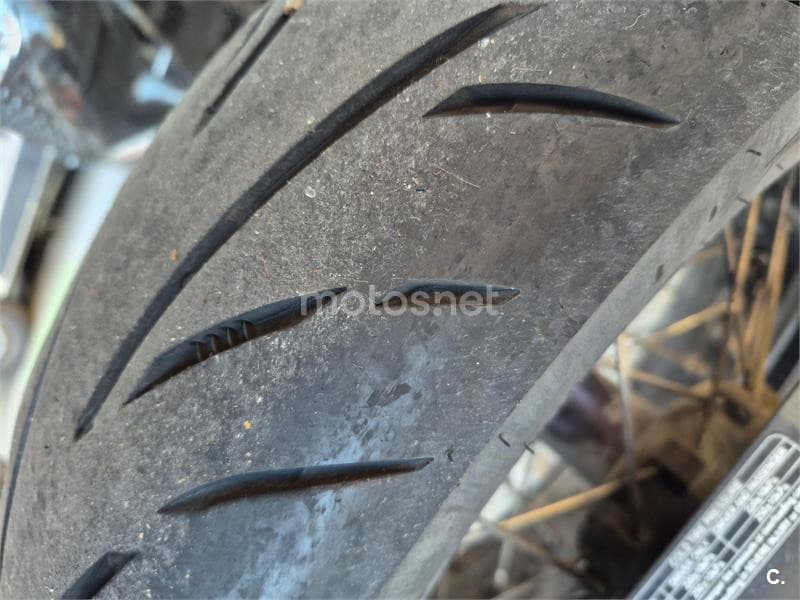 Benelli TRK 502 – Vista 5