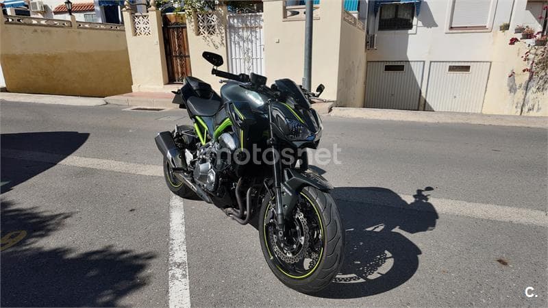 Kawasaki Z 900 – Vista 5