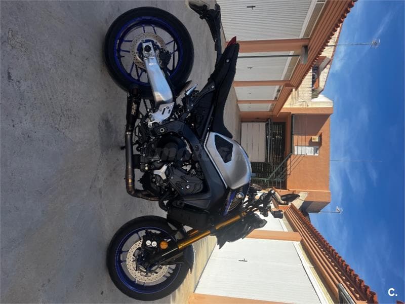 Yamaha MT 09 – Vista 2