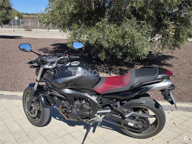 Yamaha FZ6 N S2 ABS 2500 € 2010 Madrid - 2