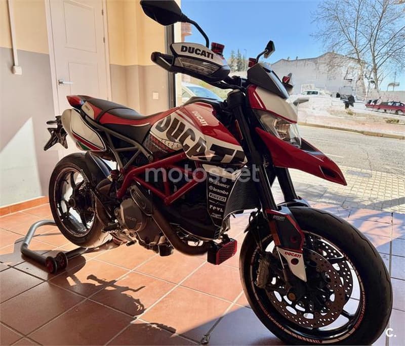 Ducati Hypermotard – Vista 2