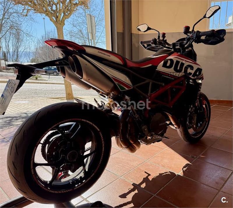 Ducati Hypermotard – Vista 3