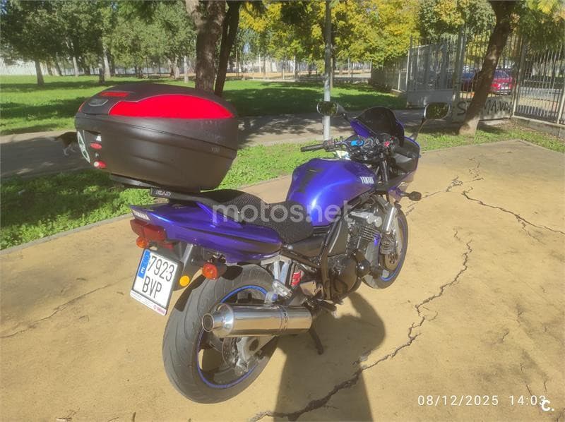 Yamaha FZS 600 Fazer 2200 € 2002 Sevilla - 3